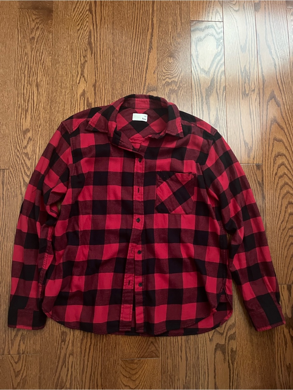 Aritzia Wilfred Free Red and Black Flannel Plaid Button-Up Shirt